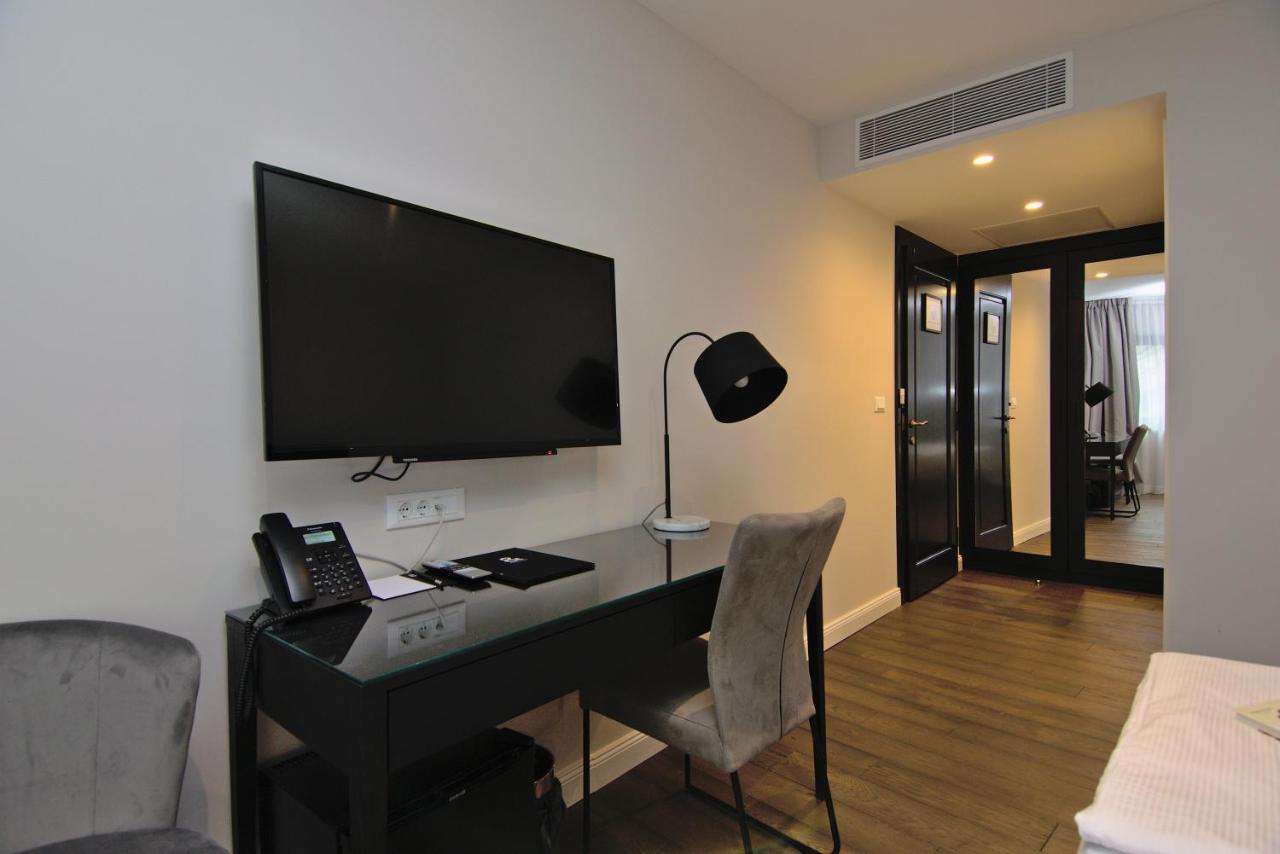 Hotel Florian&Godler Karlovac Ngoại thất bức ảnh