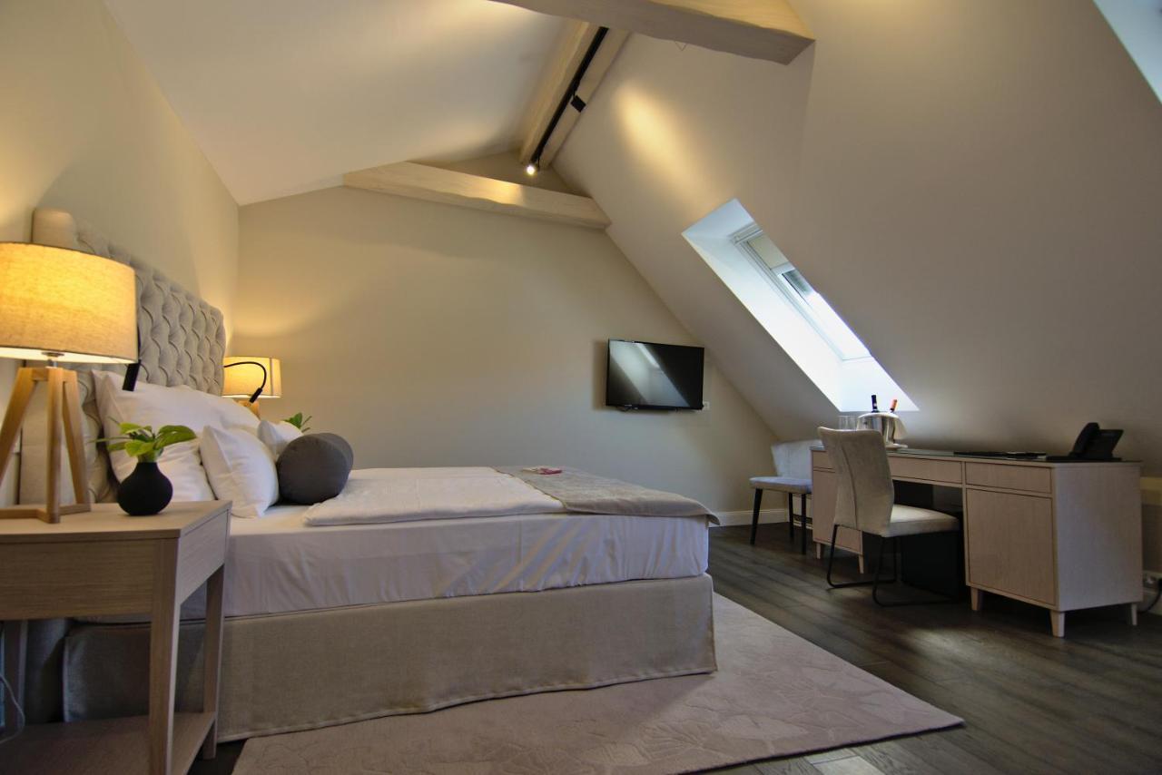 Hotel Florian&Godler Karlovac Ngoại thất bức ảnh